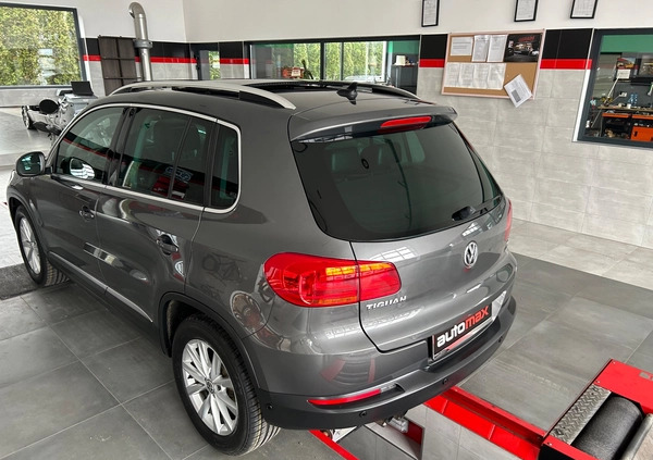 Volkswagen Tiguan cena 49900 przebieg: 208400, rok produkcji 2015 z Karpacz małe 781